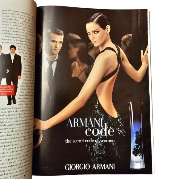 Harper's Bazaar . Summer Fashion Issue . Jennifer Lopez cover . May 2006 issue - Picture 2 of 7